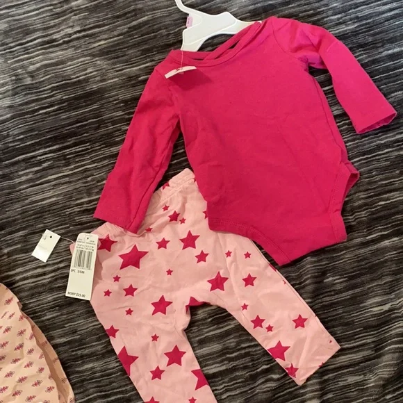 Jessica Simpson 3-6 months sets - Picture 7 of 8